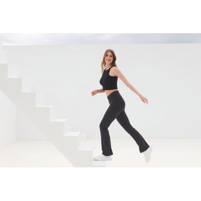 Top curto de senhora